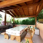 Lara Apartamento Pula