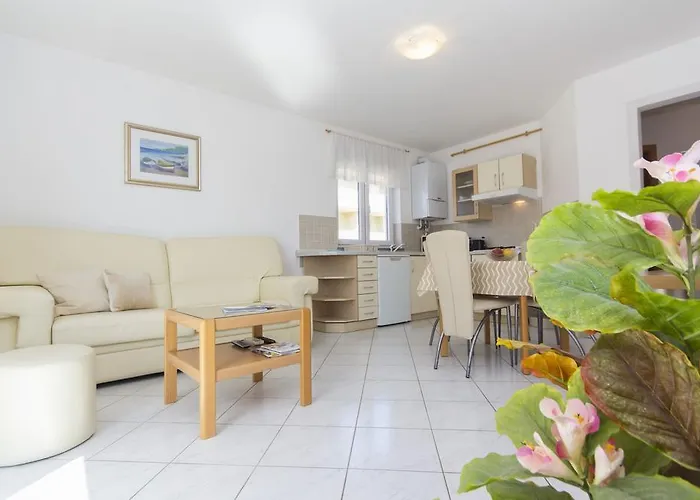 Apartment Lara Pula
